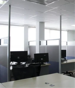 Plano general de la oficina de profesores de la escuela