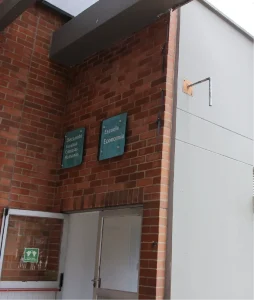 Photo of the entrance to the School of Economics and Management