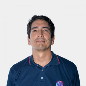The photo was taken in close-up, with a white background, and the professor Omar Javier Tíjaro Rojas positioned in the center.