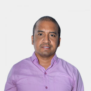 The photo was taken in the foreground, white background and Professor Jose Jorge Carreño is located in the center.