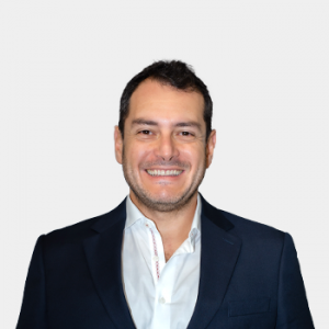 Orlando Enrique Contreras Pacheco profesor de la Escuela de Estudios Industriales y Empresariales, UIS.