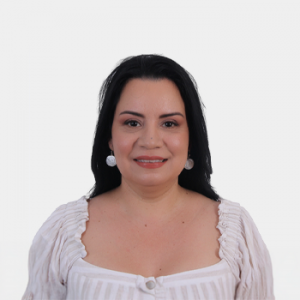 Front photograph of Professor Adriana Albarracín Mantilla