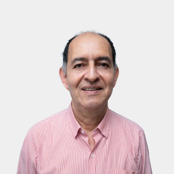 Front photograph of Professor Carlos Alberto García Ramírez