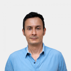 Front photograph of Professor Enrique Arbelaez Cortes