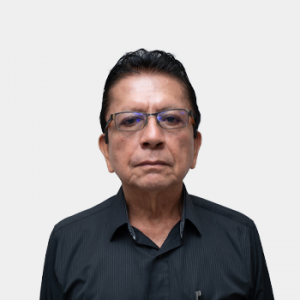 Front photograph of Professor Isnardo Gonzales Jaimes