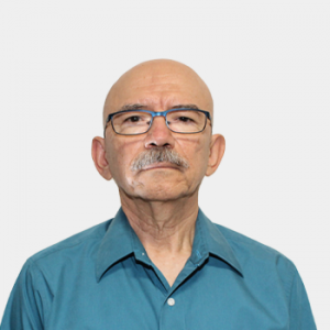 Front photograph of Professor Jose Antonio Henao