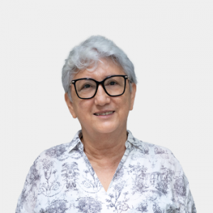 Front photograph of Professor Martha Daza