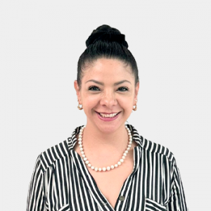 Front photograph of Professor Sandra Evely Parada Rico