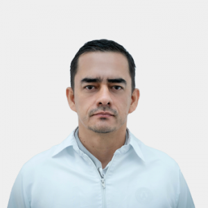 Front photograph of Professor Helio Caballero Rojas
