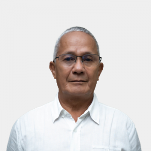 Front photograph of Professor Rafael Tellez Sanchez