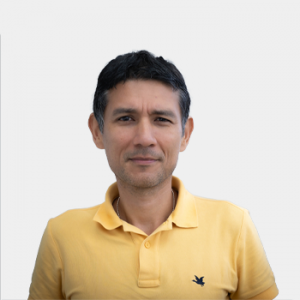 Front photograph of Professor William Gutierrez Niño