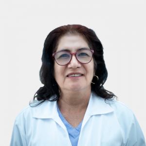 Fotografía frontal de la profesora Jackeline Jaimes