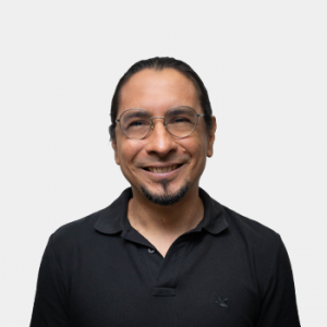 Front photograph of Professor Juan Aceros