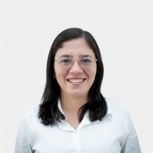 Fotografía frontal de la profesora Cindy Daza