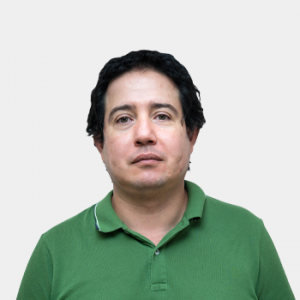 Fotografía frontal del profesor Leonardo Muñoz Rugeles