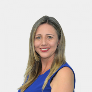 Fotografía frontal de la profesora Liliana del Pilar Castro