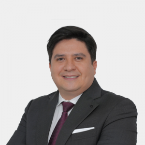 Fotografía frontal del profesor Mauricio Morales