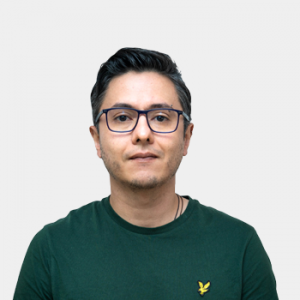 Fotografía frontal del profesor Oscar Alberto Gamboa Vasquez