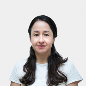 Fotografía frontal de la profesora Veronica Garcia Rojas