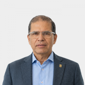 Photo in foreground; professor Gerardo Latorre centered with a white background.