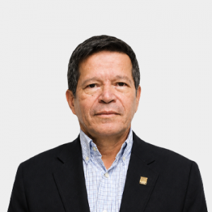 Front photograph of Professor Julio Cesar Carrillo