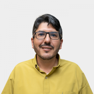 Fotografía frontal del profesor Manuel Leonardo Prada Rodríguez