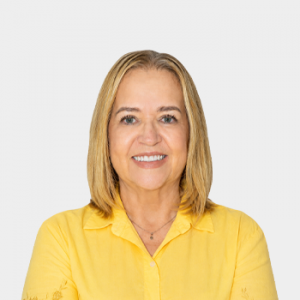 Front photograph of Professor Sonia Gómez Benítez