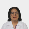 05-Jackeline Jaimes Becerra La foto fue tomada en primer plano, fondo blanco y la profesora Jackeline Jaimes Becerra está situado en el centro.