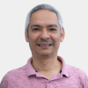 Rafael Torres Fotografía frontal del profesor Rafael Torres
